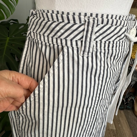 🛍️ stretch Jones New York sport 98 % cotton 2% spandex capri pants. - Picture 3 of 10